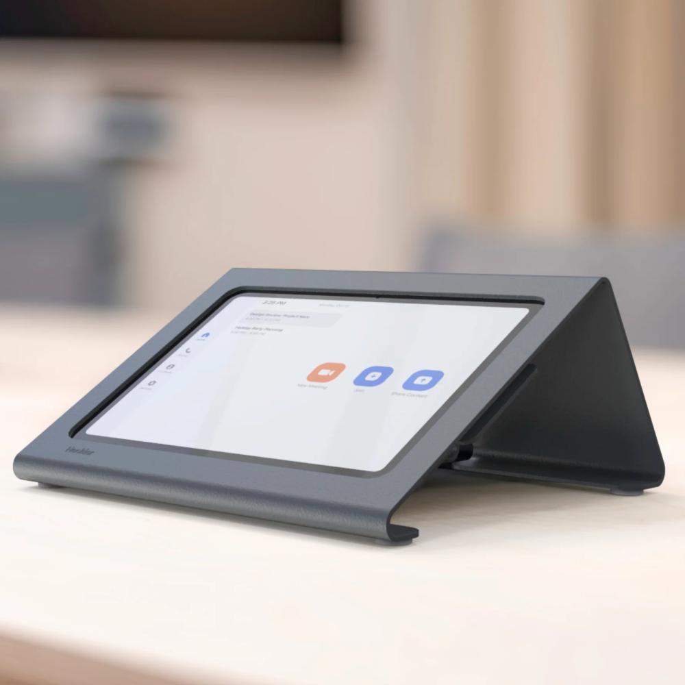 Tablet als meeting room console op vergadertafel