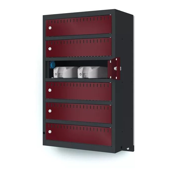Zijaanzicht van de Lockeel wand laadlocker met 6 compartimenten, met één compartiment open en zichtbare oplaadstations.