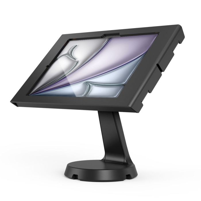 Zijaanzicht van de Compulocks Mast Apex tafelstandaard voor iPad Air 11 inch, zwart, met een schuin geplaatste tablet.