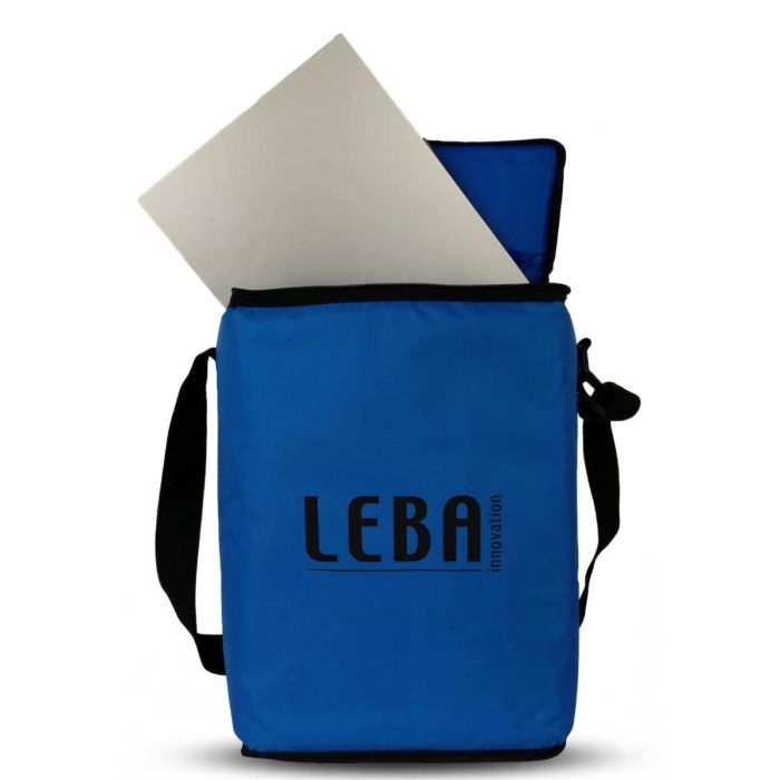 Open LEBA NoteBag Large tas met een laptop en een blauwe binnenkant zichtbaar.