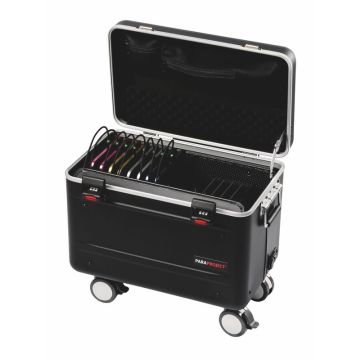 Open PARAT MicroCase TC15 met zichtbare oplaadcompartimenten voor 15 tablets en kabelbeheer.