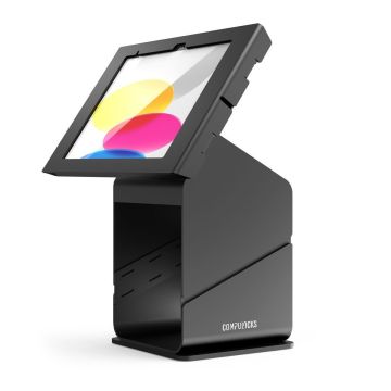 Zijaanzicht van de Compulocks tabletprinter kiosk met iPad 10.9 inch, zwart, met een schuin geplaatste tablet.