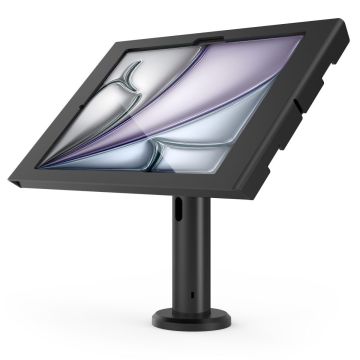 Zijaanzicht van de Compulocks Rise tafelhouder met iPad Air, in gebruik en stevig gemonteerd.