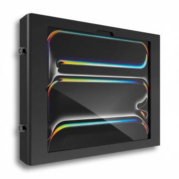 Zijaanzicht van de Compulocks Apex wandhouder voor iPad Pro 13 inch, zwart, met een glanzende afwerking en bevestigingsdetails zichtbaar.