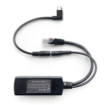 Detailweergave van de Smart Things sCharge PoE 4856 splitter met USB-C kabel, inclusief aansluitingen en kabelbeheer.